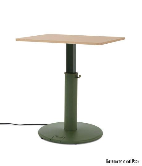 OE1-Sit_To_Stand_Desk-R-Light_Acacia-Olive-UP_460x540_crop_center.jpg