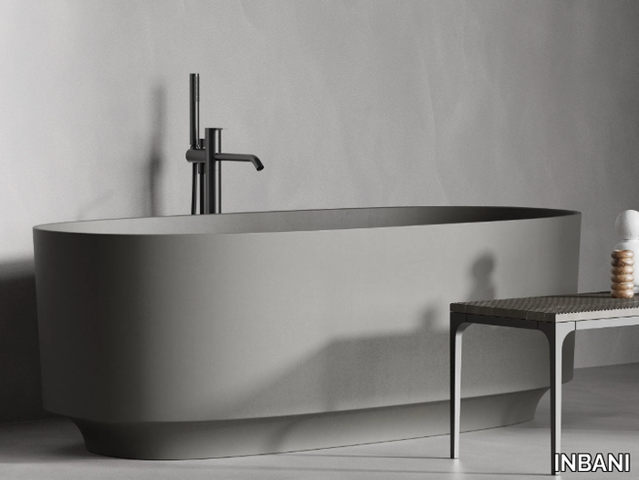 ARC - Freestanding oval bathtub _ INBANI