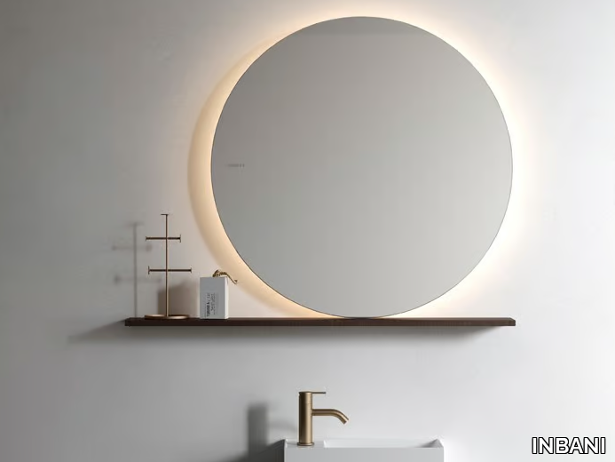 NORM - Round wooden mirror with integrated lighting with shelf _ INBANI