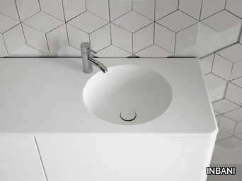 CERCLO - Round single Corian® washbasin with integrated countertop _ INBANI