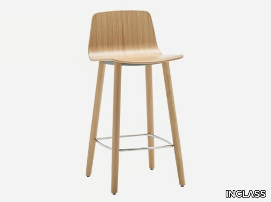 VARYA WOOD - Oak stool with footrest _ INCLASS