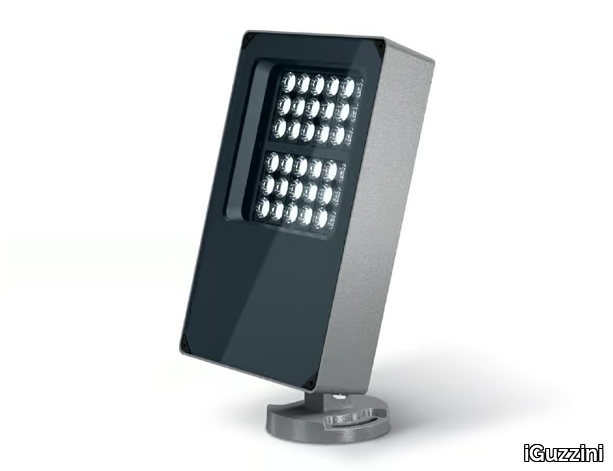 PLATEA-PRO-Outdoor-floodlight-iGuzzini-Illuminazione-293713-relabec02e2.jpg