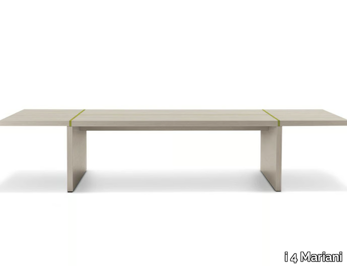 BLADE - Rectangular wooden meeting table _ i 4 Mariani