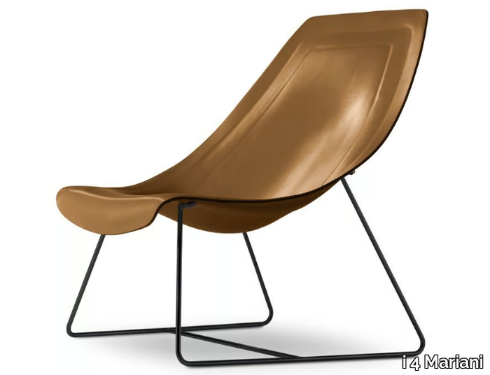 OYSTER LIGHT - Sled base leather armchair _ i 4 Mariani