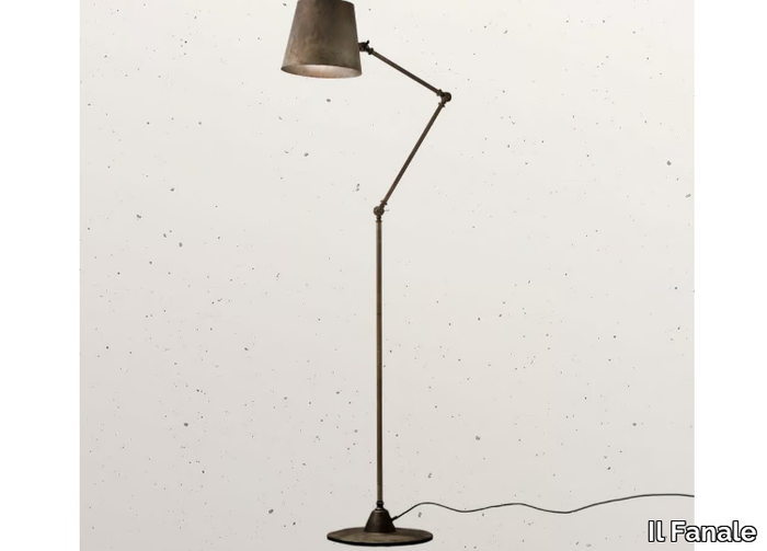 REPORTER 271.08 - Metal floor lamp with swing arm _ Il Fanale