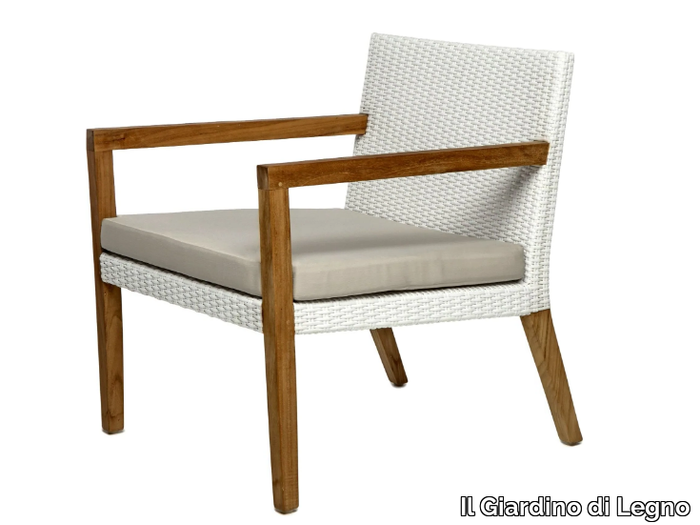 FIJI - Garden easy chair with armrests _ Il Giardino di Legno