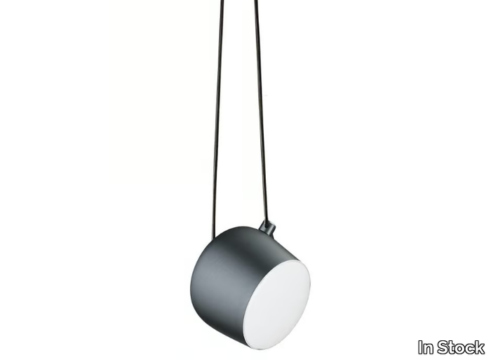 flos-aim-steel-grey-archiproducts-com-523957-rel23f7ec9d.jpeg