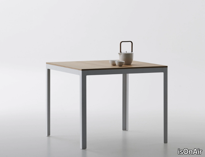 TYPE - Aluminium table with wooden top _ isOnAir