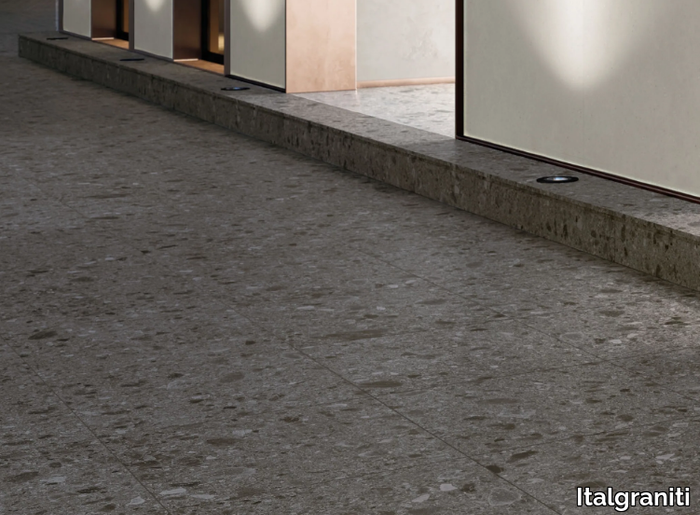 CEPPO DI GRÉ DARK - Porcelain stoneware wall/floor tiles with stone effect _ Italgraniti