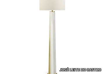 VEGA - Wooden floor lamp _ JOSÉ LEITE DE CASTRO