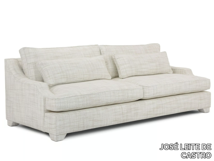 JOSE-LEITE-DE-CASTRO_LONG-CONFORT-II_ugIj12fciP.jpeg