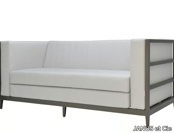 AZIMUTH-LINEAR-CLUB-Sofa-JANUS-et-Cie-444080-rel3ab1a11c.jpg