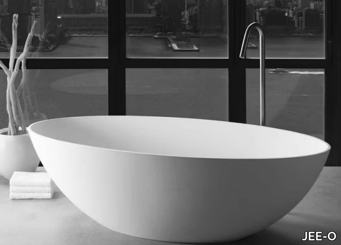 LONDON - Freestanding oval bathtub _ JEE-O