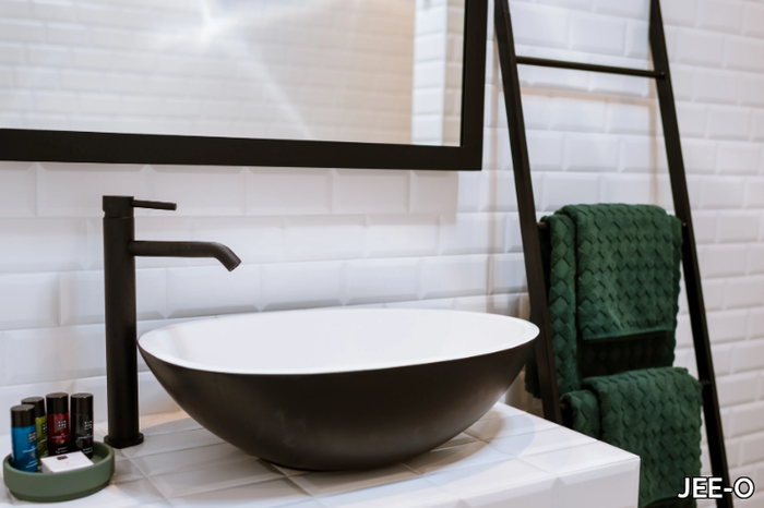 ELAINE-Washbasin-JEE-O-229914-rel88f6b916.jpg