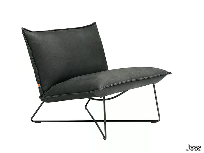 EARL - Leather armchair _ Jess