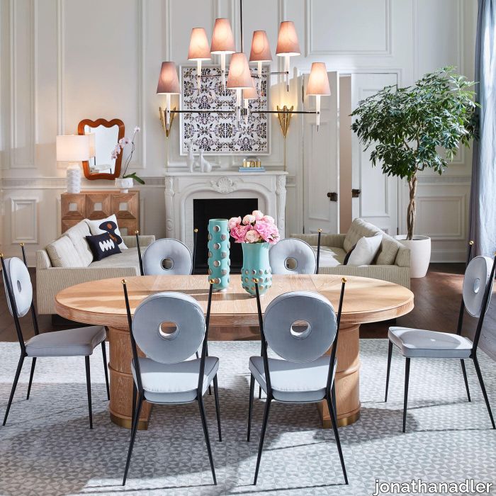 EN22_brussels_dining-table_rondo_dining-chairs_3055532a-9f5c-4477-ac2d-e1fa4373f3de.jpg