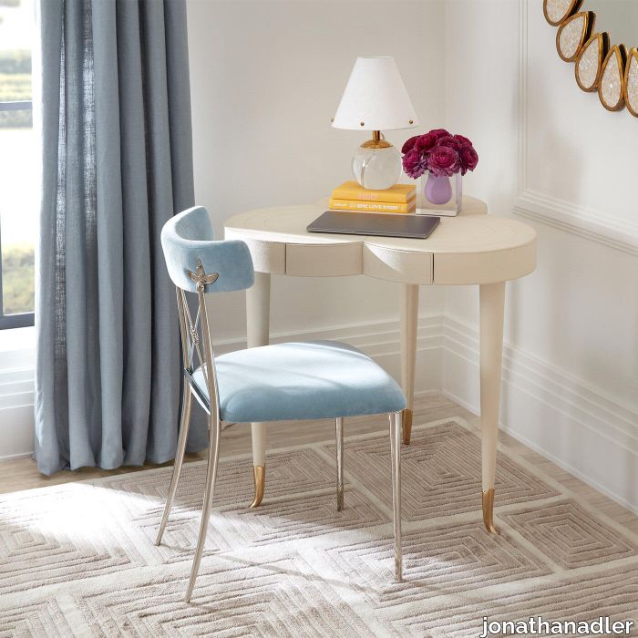 SP22_flow_trefoil-desk_rider_dining-chair_791425ce-7c7b-4813-b03f-932ab9e71b6f.jpg