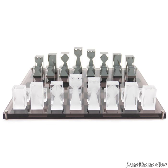 lucite_chess_a_d2e41cda-1bc9-426f-8c90-af3422e63b60.jpg