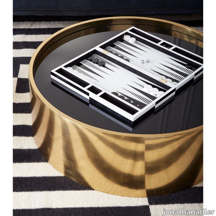 op_art_backgammon_677c6cfa-76e1-48ff-a629-89181fecef60.jpg