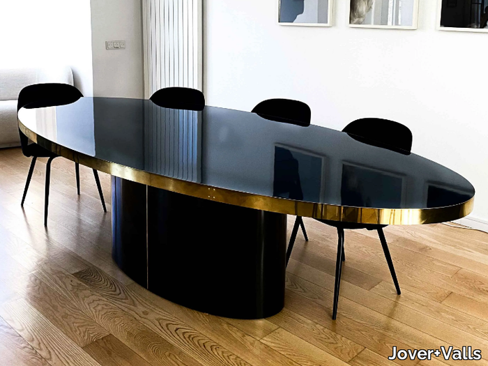 MALIBU - Oval laminated glass table _ Jover+Valls