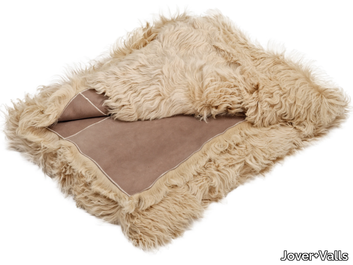 LAMB CURLY LONG - Solid-color reversible fur blanket _ Jover+Valls