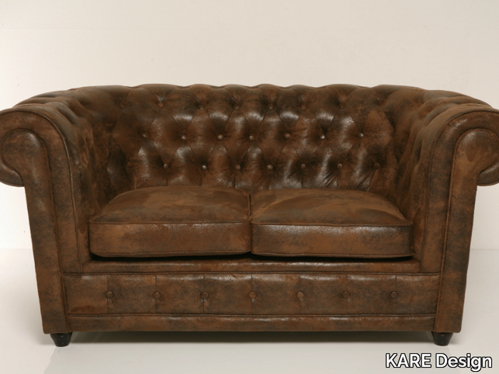 OXFORD - 2 seater tufted leather sofa _ KARE Design