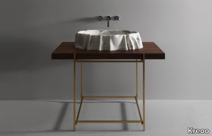 HASHI-EASEL-Kreoo-426802-rel53a86a31.jpg