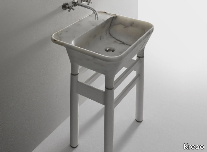 LOTO-Freestanding-washbasin-Kreoo-426831-rel1614eaf3.jpg