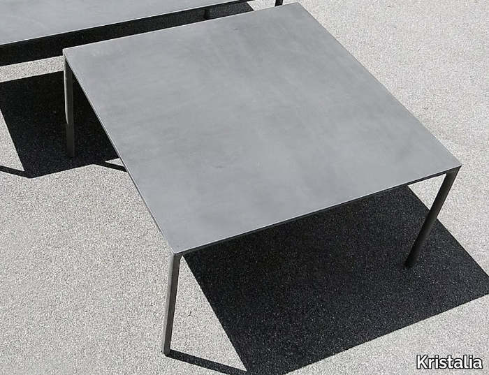 BOIACCA - Square cement table _ Kristalia