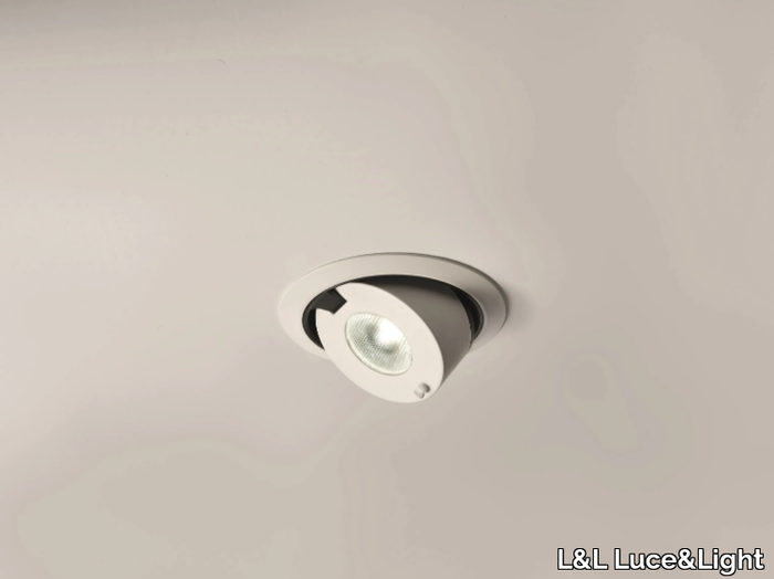 Ciak-2-7-L-L-Luce-Light-340482-rel239193f.jpg