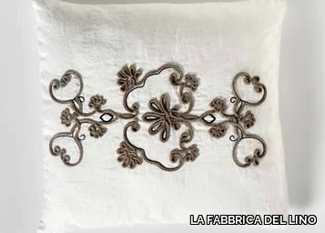 FIORE - Square hand embroidered linen cushion _ LA FABBRICA DEL LINO
