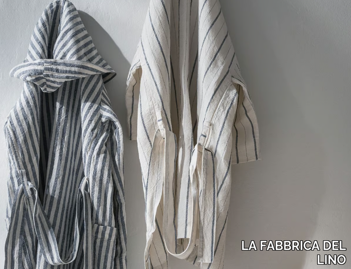 LINEE - Bathrobe _ LA FABBRICA DEL LINO