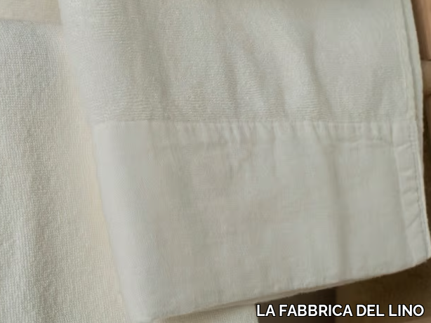 BORDI-CORNICI-Bath-Towel-LA-FABBRICA-DEL-LINO-by-Bergianti-Pagliani-56022-rel5f869548.jpg