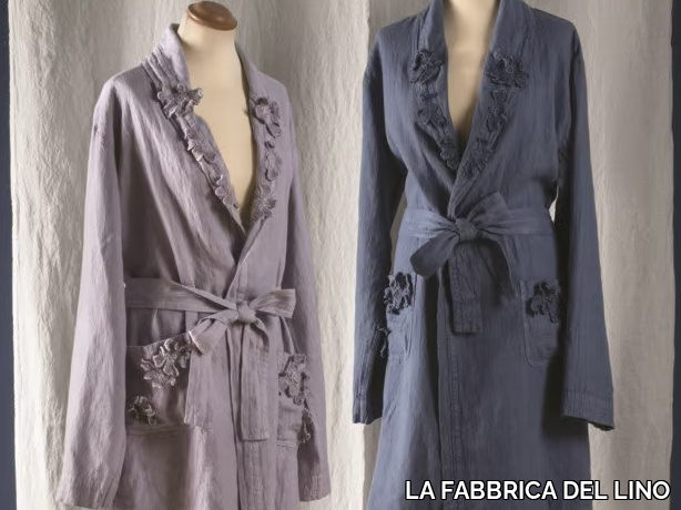 PETALI-Bathrobe-LA-FABBRICA-DEL-LINO-by-Bergianti-Pagliani-373050-rel9d5869aa.jpg