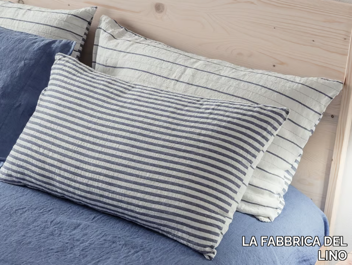 decor-pillow-case-la-fabbrica-del-lino-by-bergianti-pagliani-417984-rel755815dd.jpg