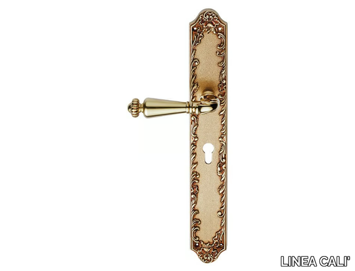 NINFA - Classic style brass door handle on back plate _ LINEA CALI'