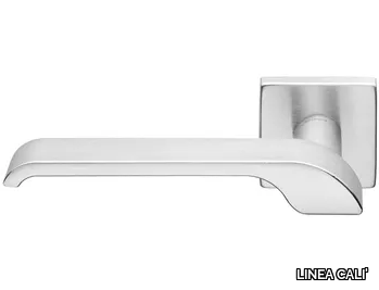 TURBO - Zamak door handle on square rose _ LINEA CALI'