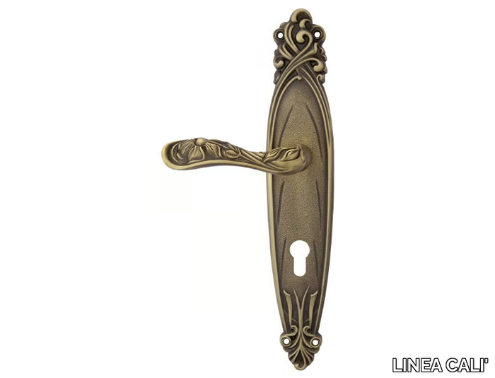 ARTE - Chromed brass door handle on back plate _ LINEA CALI'