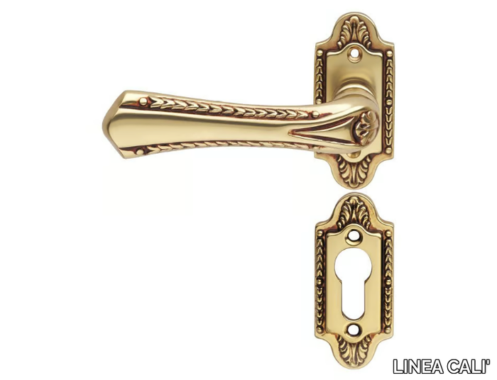 SISSI - Chromed brass door handle on rose with lock _ LINEA CALI'