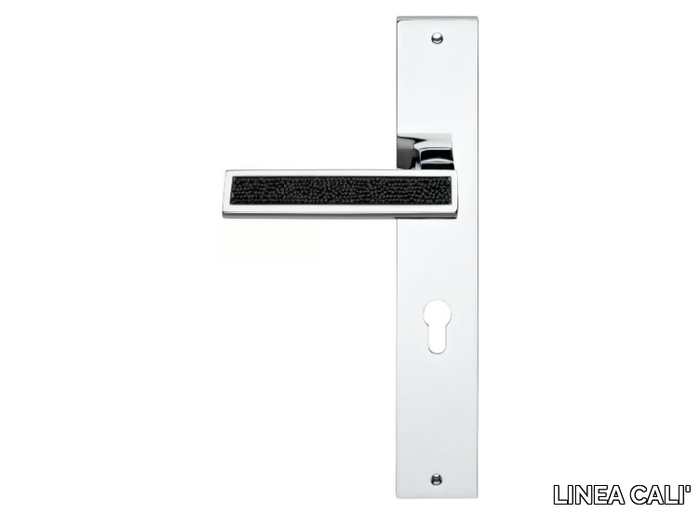 RIFLESSO-ROCKS-Door-handle-on-back-plate-LINEA-CALI-240407-rel879c281.jpg