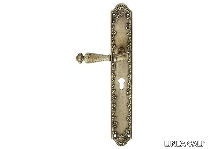 ninfa-porcellana-door-handle-on-back-plate-linea-cali-212781-rel2e76574a.jpg