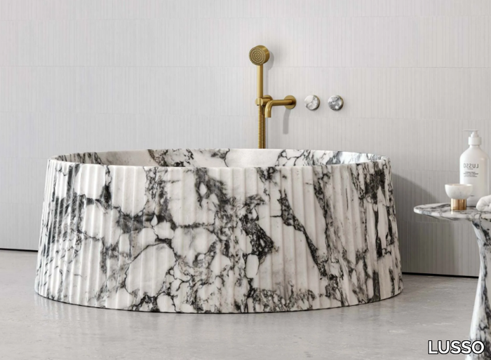 LAMP - Round Arabescato marble bathtub _ LUSSO