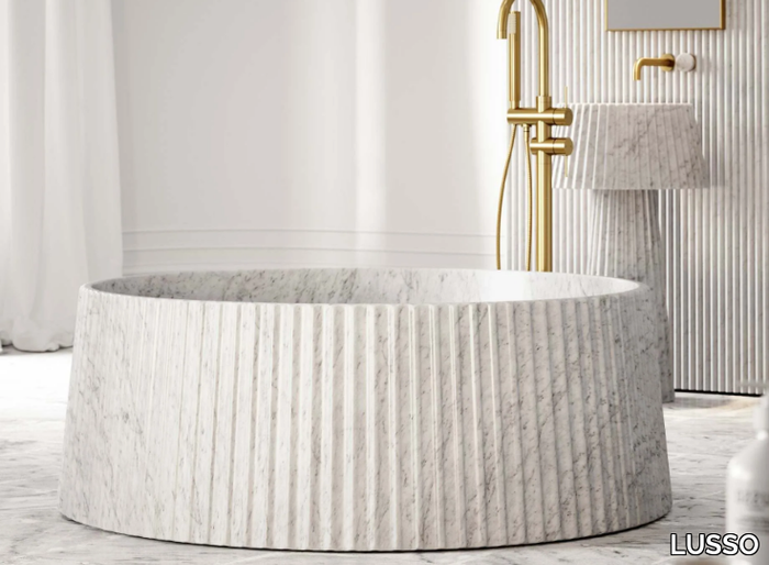 LAMP - Round Carrara marble bathtub _ LUSSO