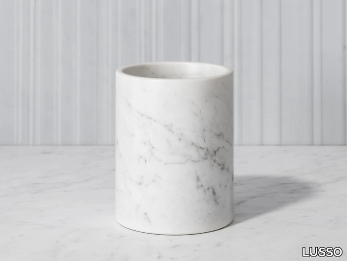 CONSERO - Countertop Carrara marble toothbrush holder _ LUSSO