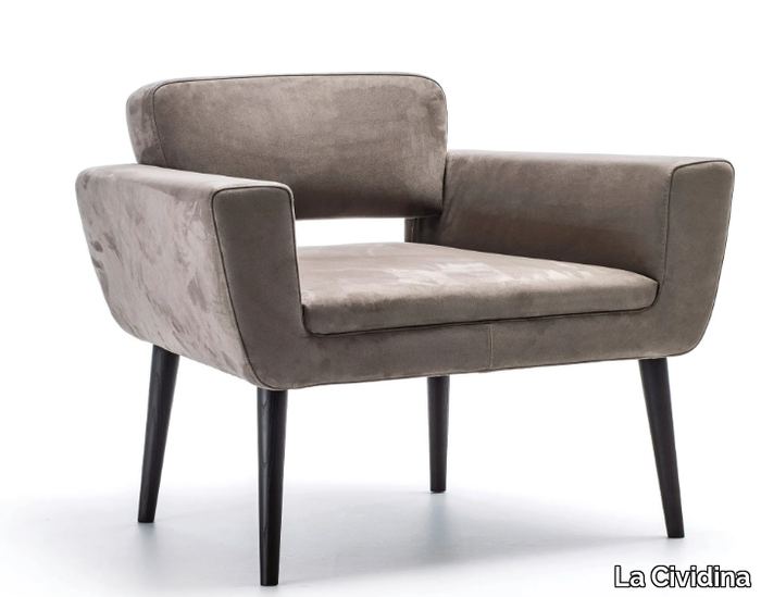 SERIE_50 - Fabric armchair with armrests _ La Cividina