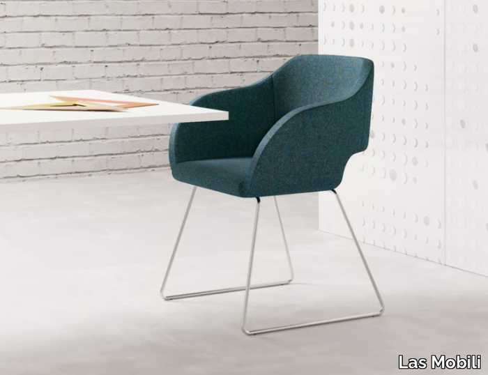 REGIA - Sled base fabric reception chair with armrests _ Las Mobili