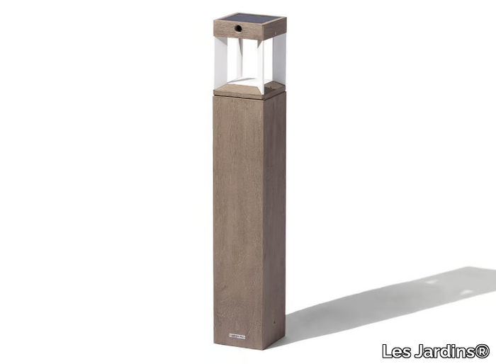 TECKA50/51 - Solar Powered teak bollard light _ Les Jardins®