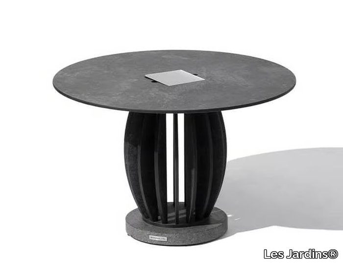 TECKA - With light round garden side table _ Les Jardins®