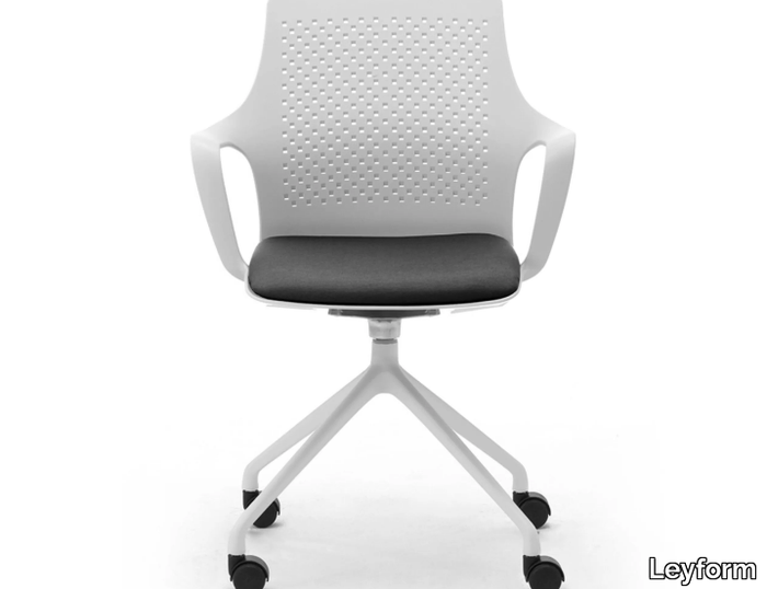 IPA - Swivel polypropylene office chair with armrests _ Leyform