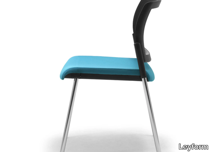 wiki-re-chair-leyform-492718-rel62121654.jpg